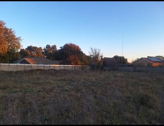 1,341M² VACANT LAND FOR SALE IN BERGSIG